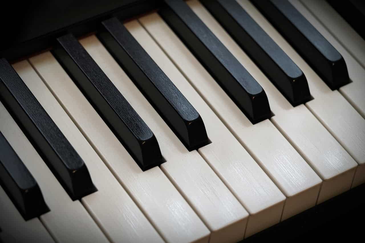 up close image of piano keys